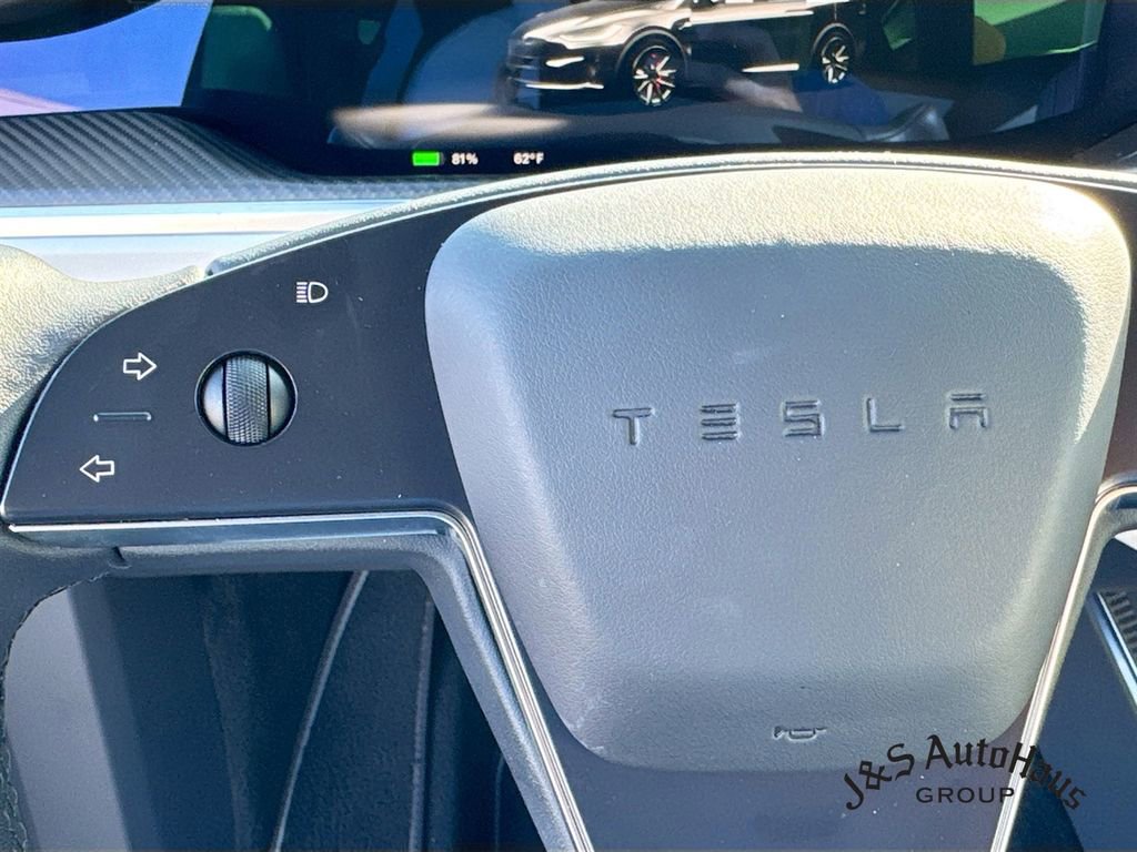 Used 2025 Tesla Model X Plaid image 13