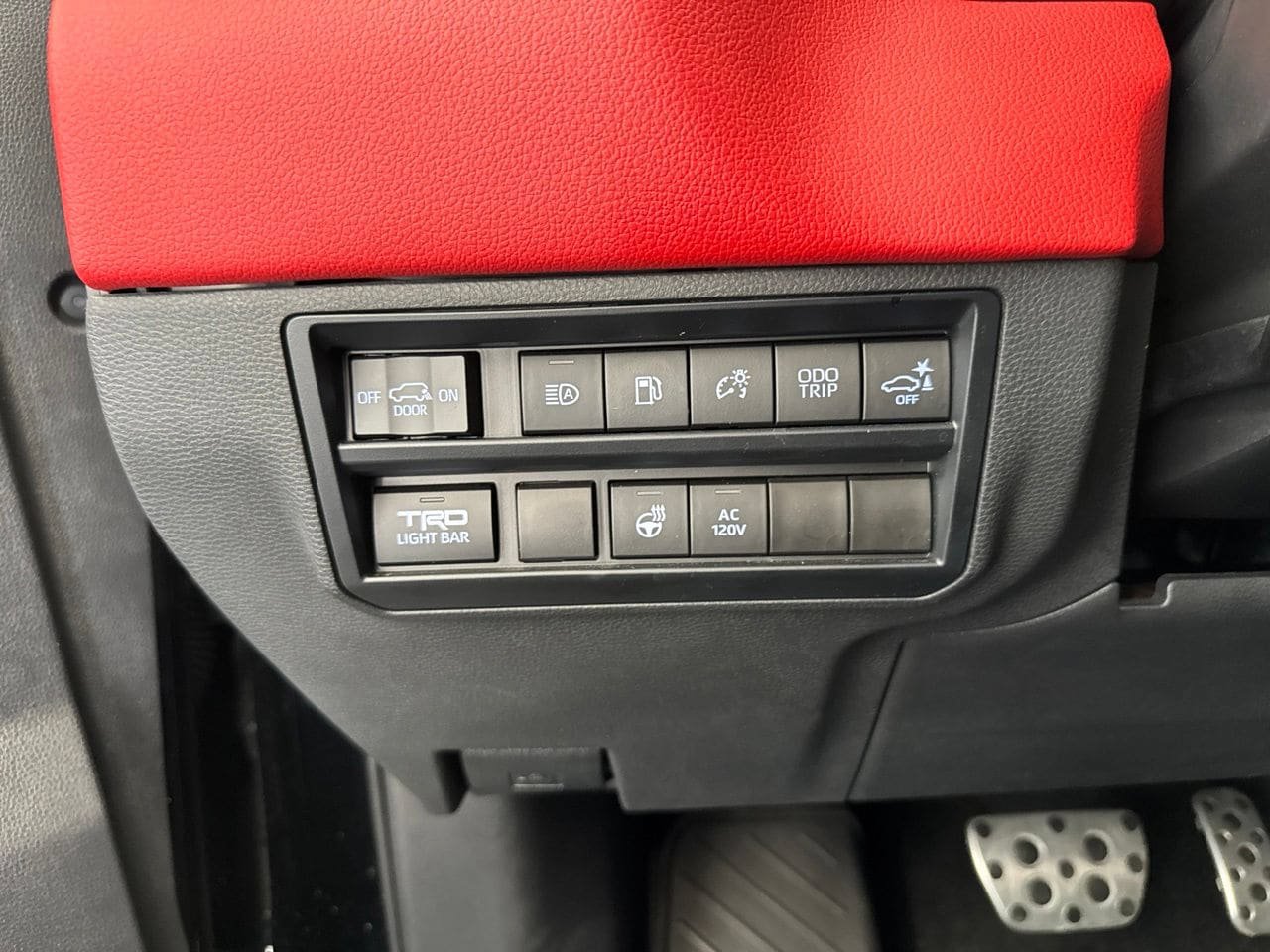 Used 2023 Toyota Sequoia TRD Pro AWD/4WD image 40