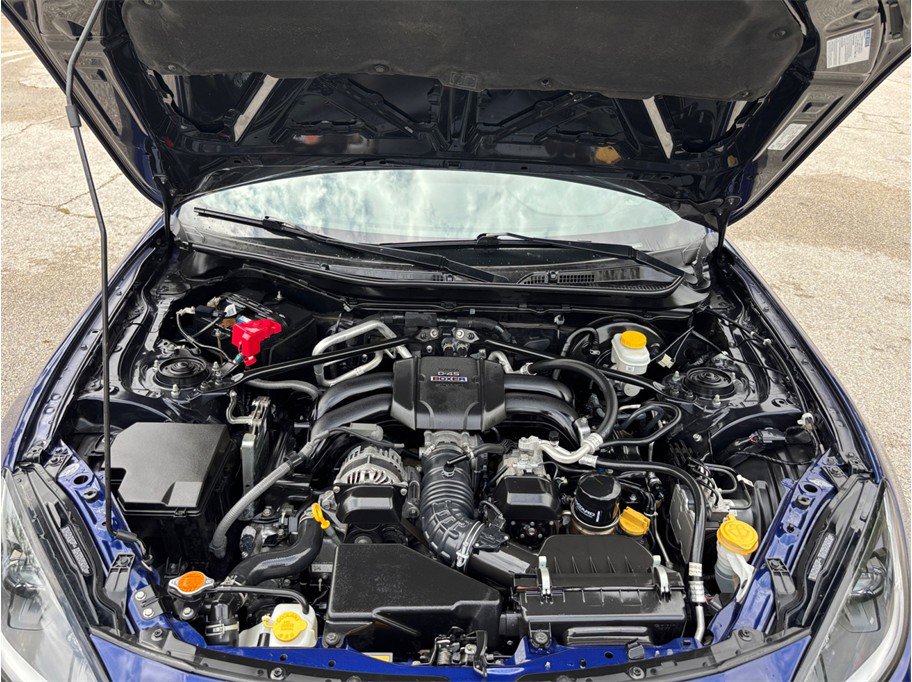 Used 2023 Toyota GR86 w/ ALL Weather Mat Package (TMS) image 38