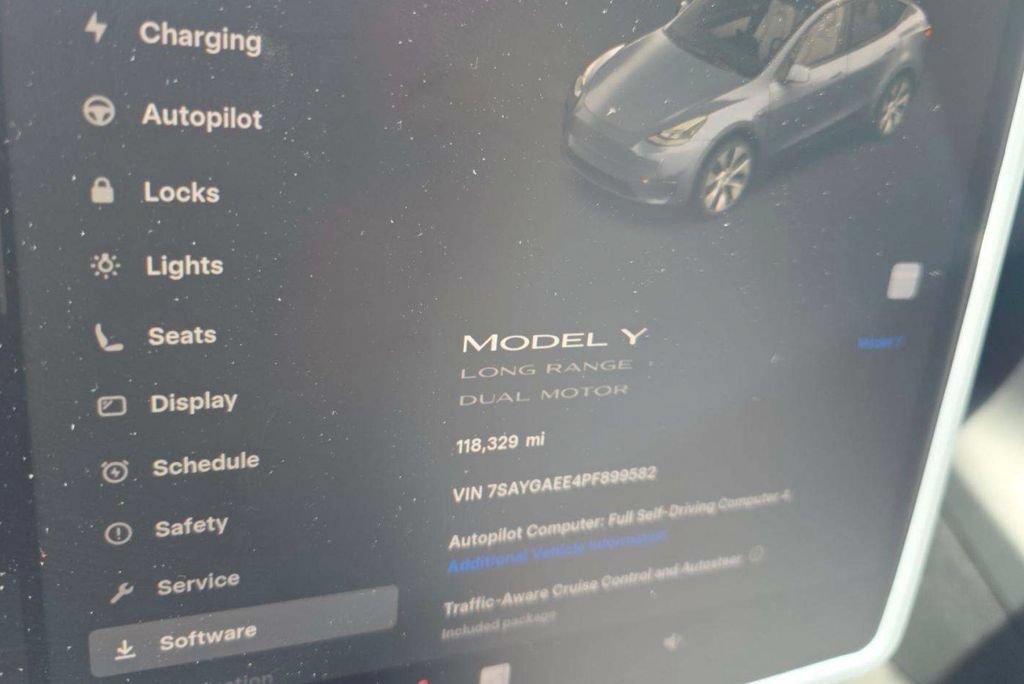 Used 2023 Tesla Model Y Long Range AWD/4WD image 11