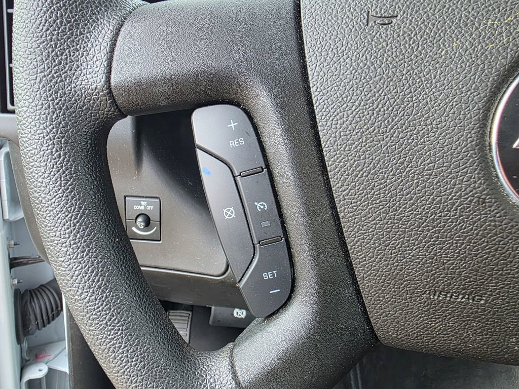 Certified 2024 Chevrolet Express 2500 w/ Driver Convenience Package image 18