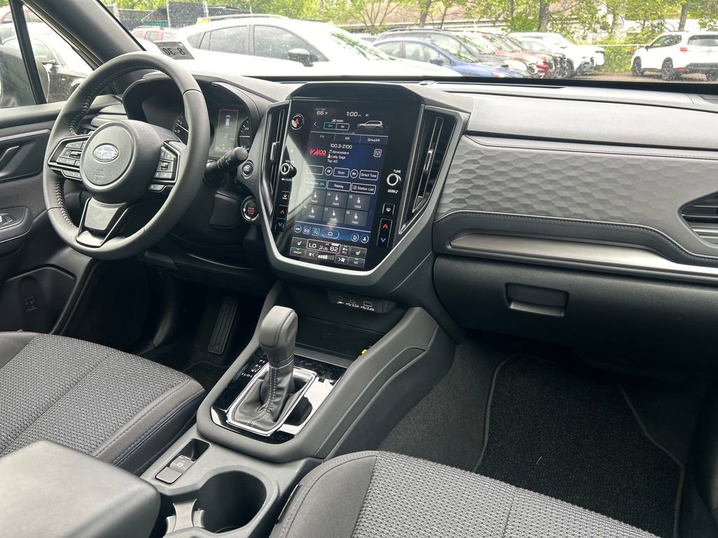 Certified 2025 Subaru Forester Premium AWD/4WD image 32