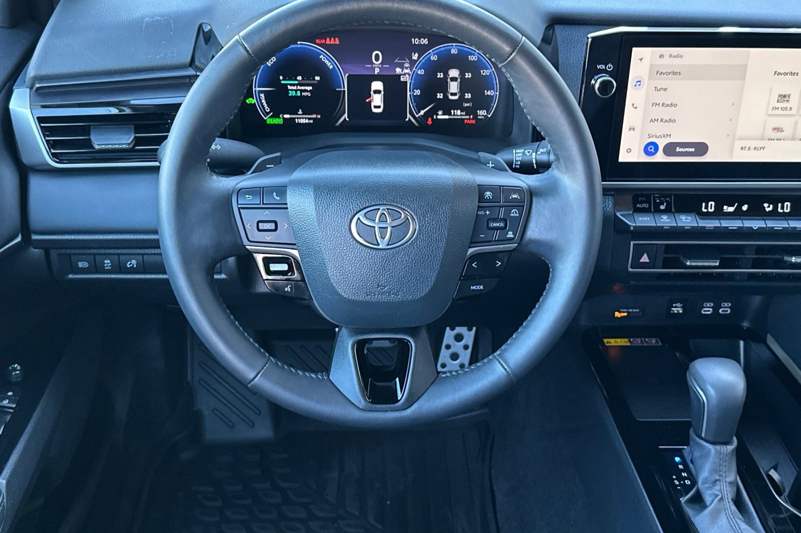 Used 2025 Toyota Camry XSE image 14