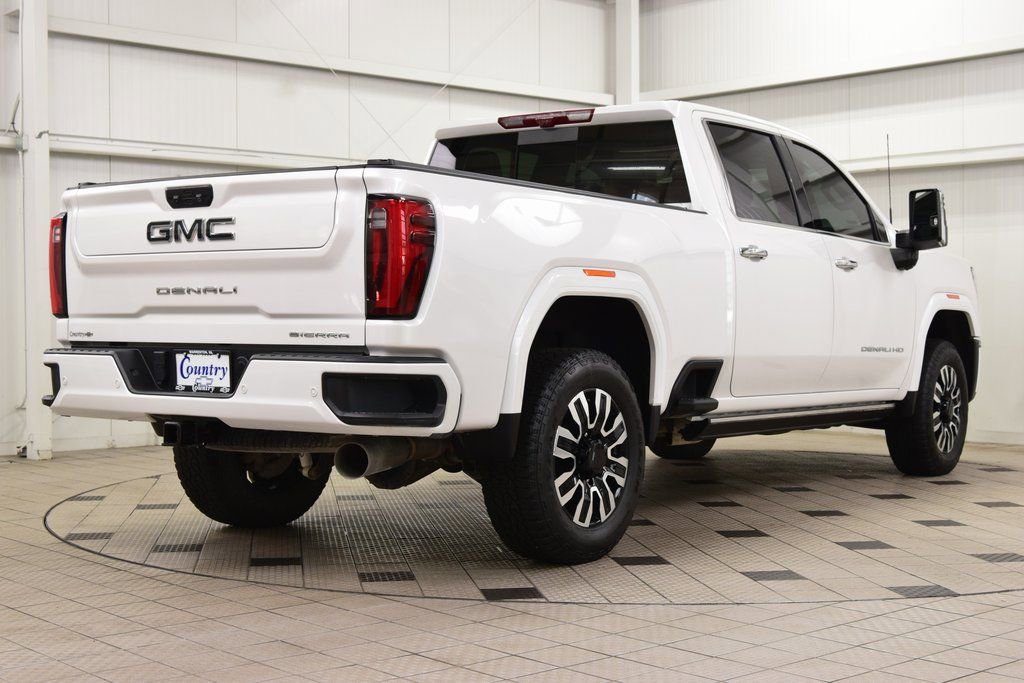 Used 2024 GMC Sierra 2500 Denali Ultimate image 8