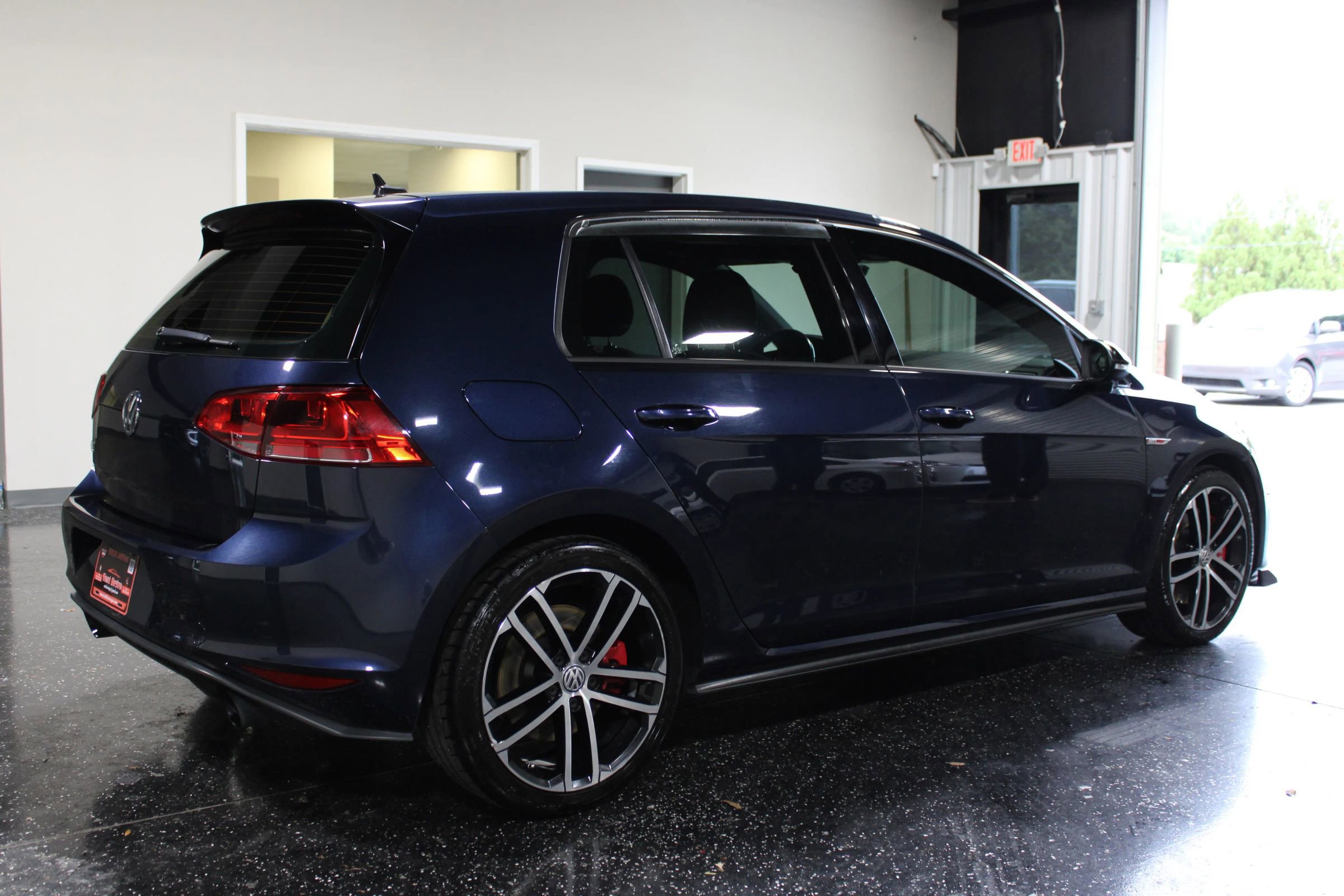 Used 2017 Volkswagen GTI Sport FWD image 3