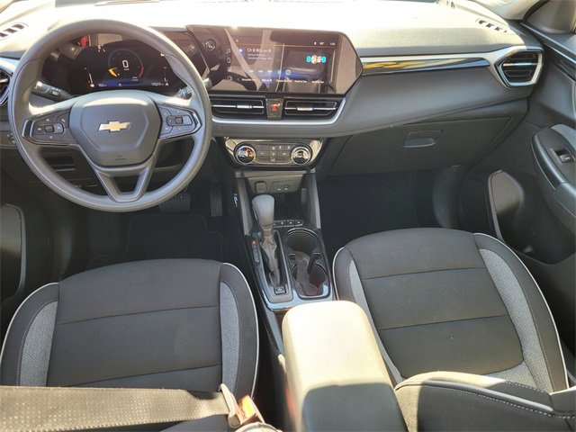 Used 2025 Chevrolet TrailBlazer LT image 15