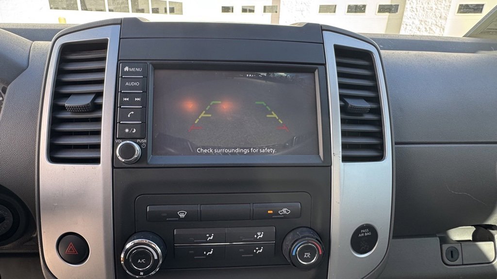 Used 2019 Nissan Frontier SV image 19