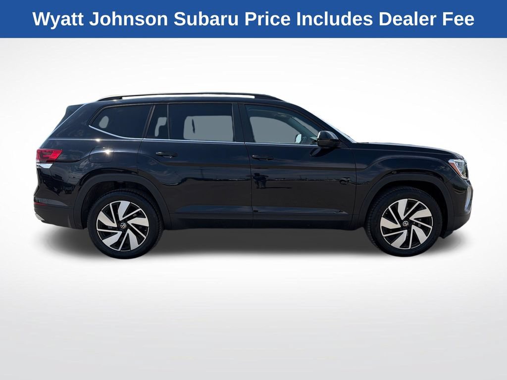 Used 2025 Volkswagen Atlas SE AWD/4WD image 9