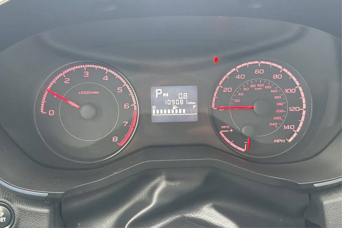 Used 2019 Subaru Crosstrek 2.0i Premium w/ Moonroof Package AWD/4WD image 17