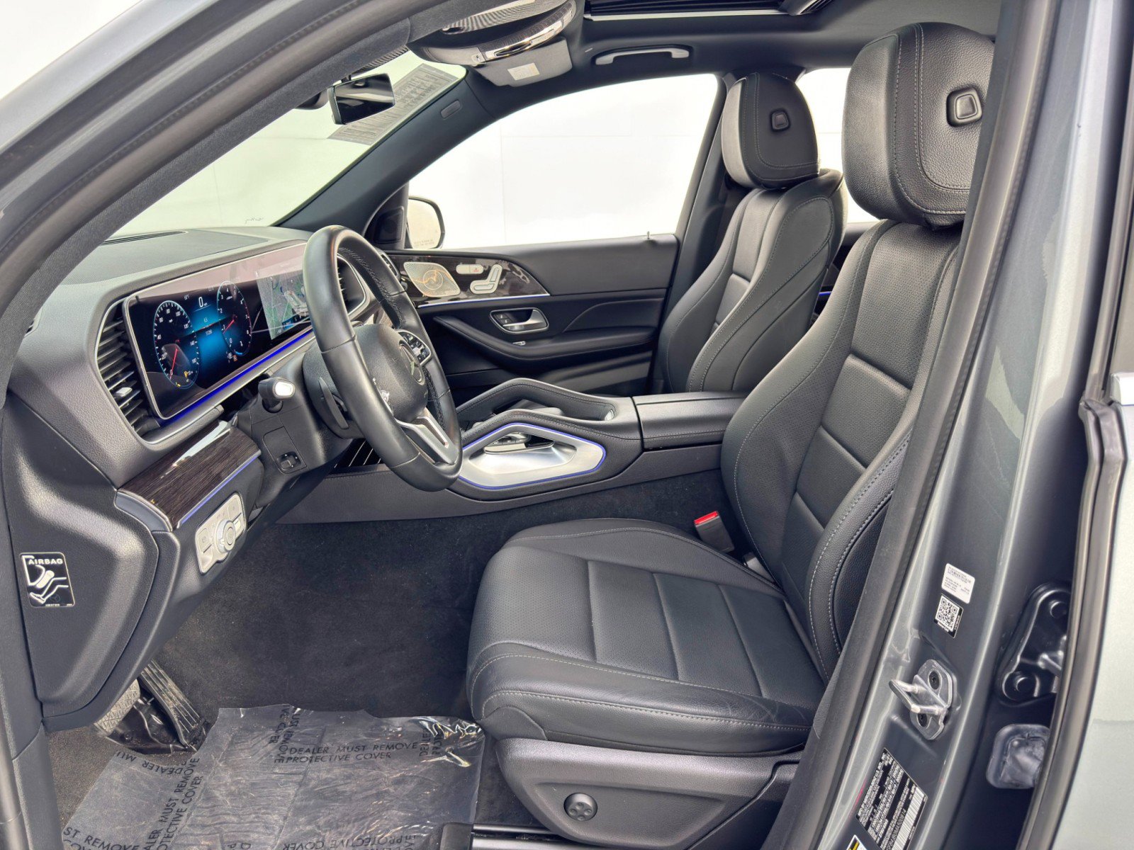 Used 2021 Mercedes-Benz GLE 350 w/ Premium Package image 16