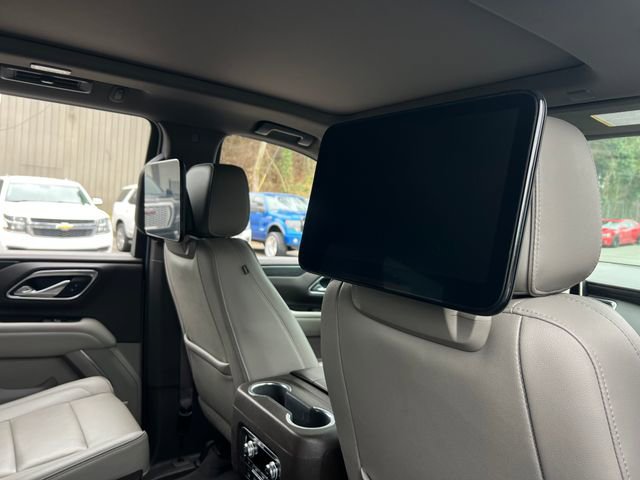 Used 2021 GMC Yukon SLT w/ SLT Luxury Plus Package image 34