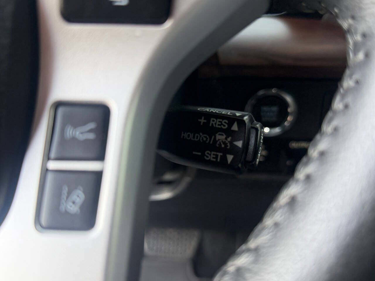 Used 2021 Toyota Tundra Limited w/ Limited Premium Package image 22