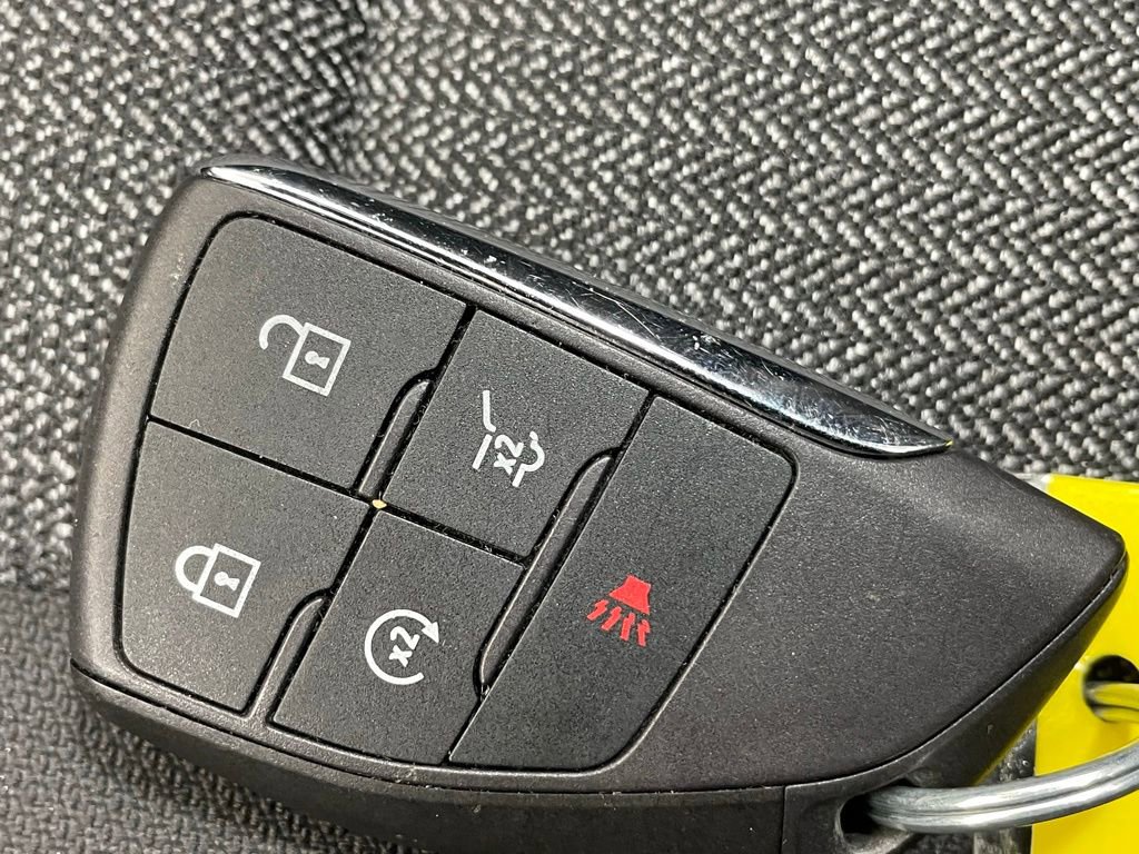 Used 2025 GMC Acadia Elevation AWD/4WD image 30