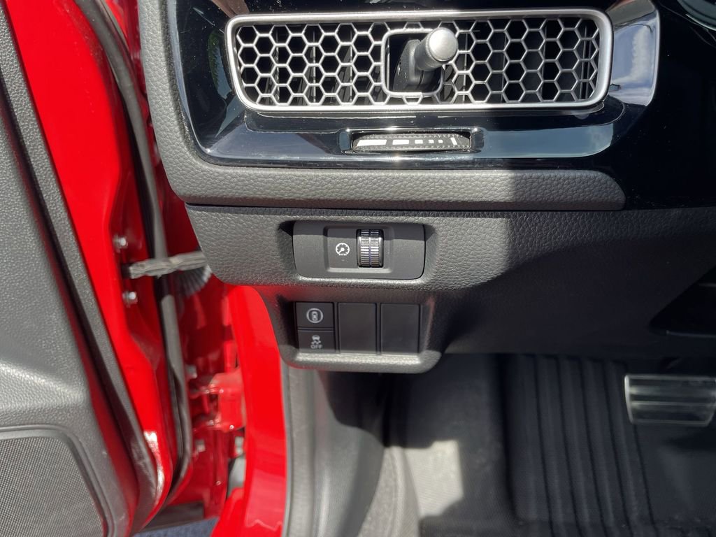 Used 2023 Honda Civic Sport image 17
