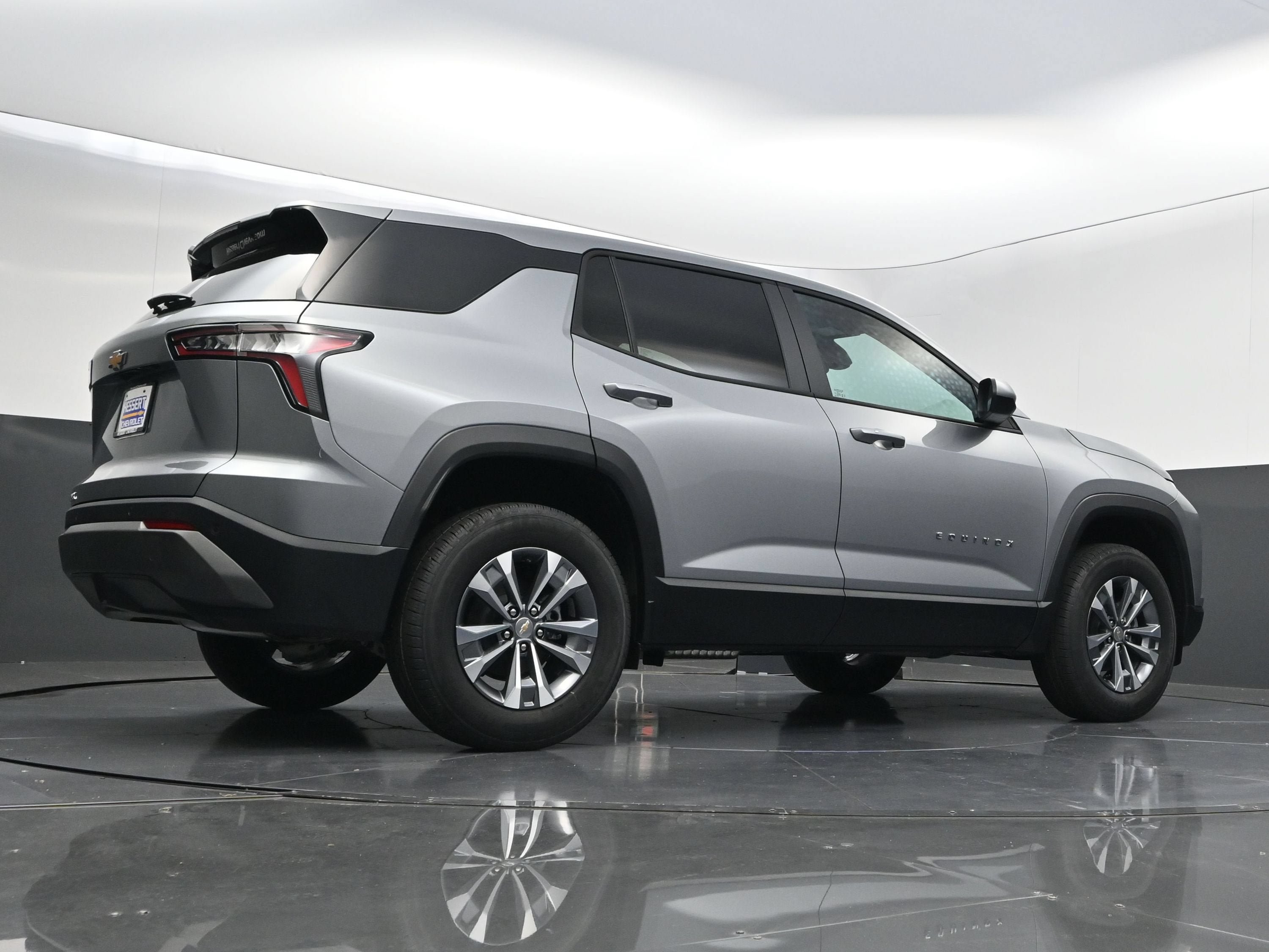 New 2027 Chevrolet Equinox LT FWD image 43