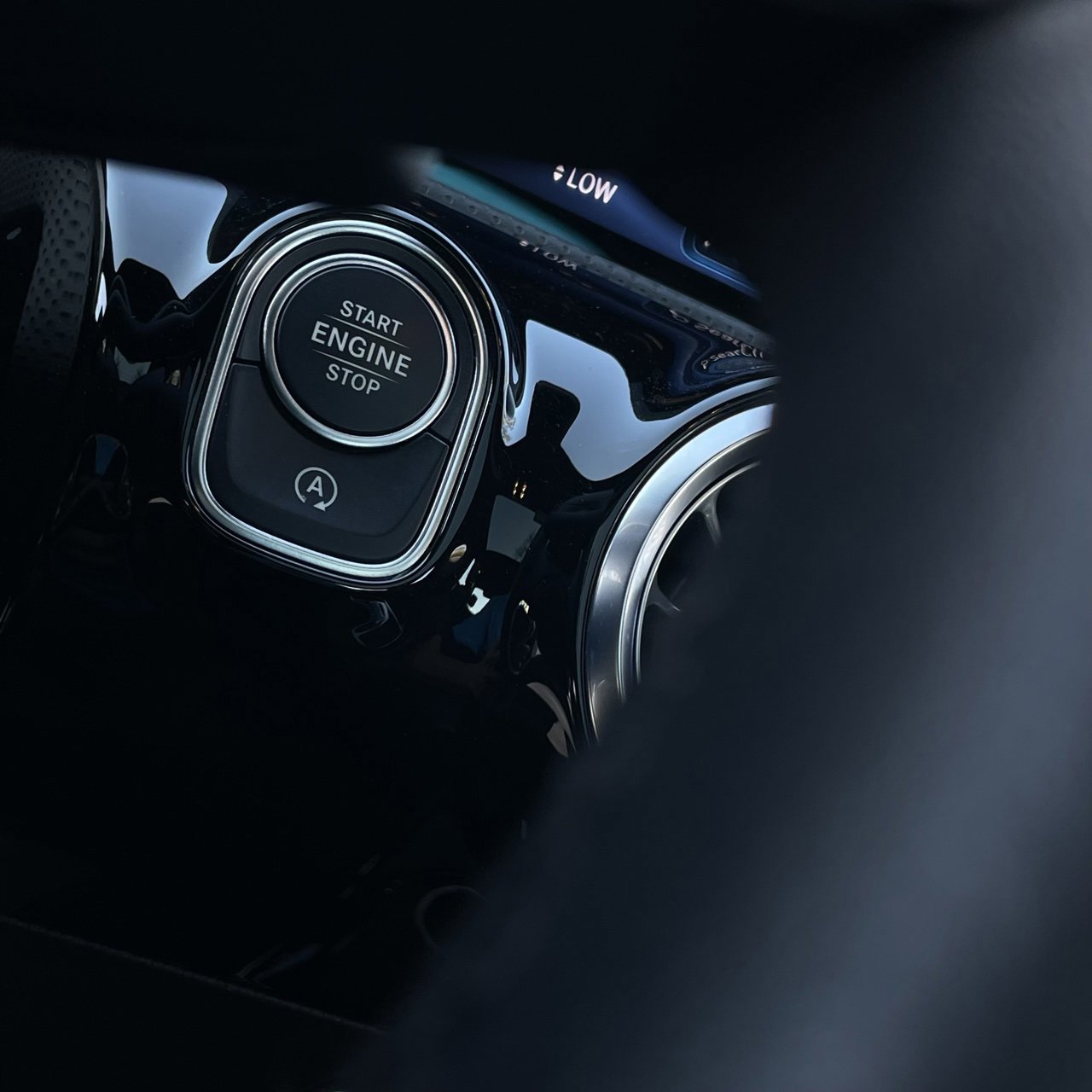 Used 2025 Mercedes-Benz CLA 250 image 16