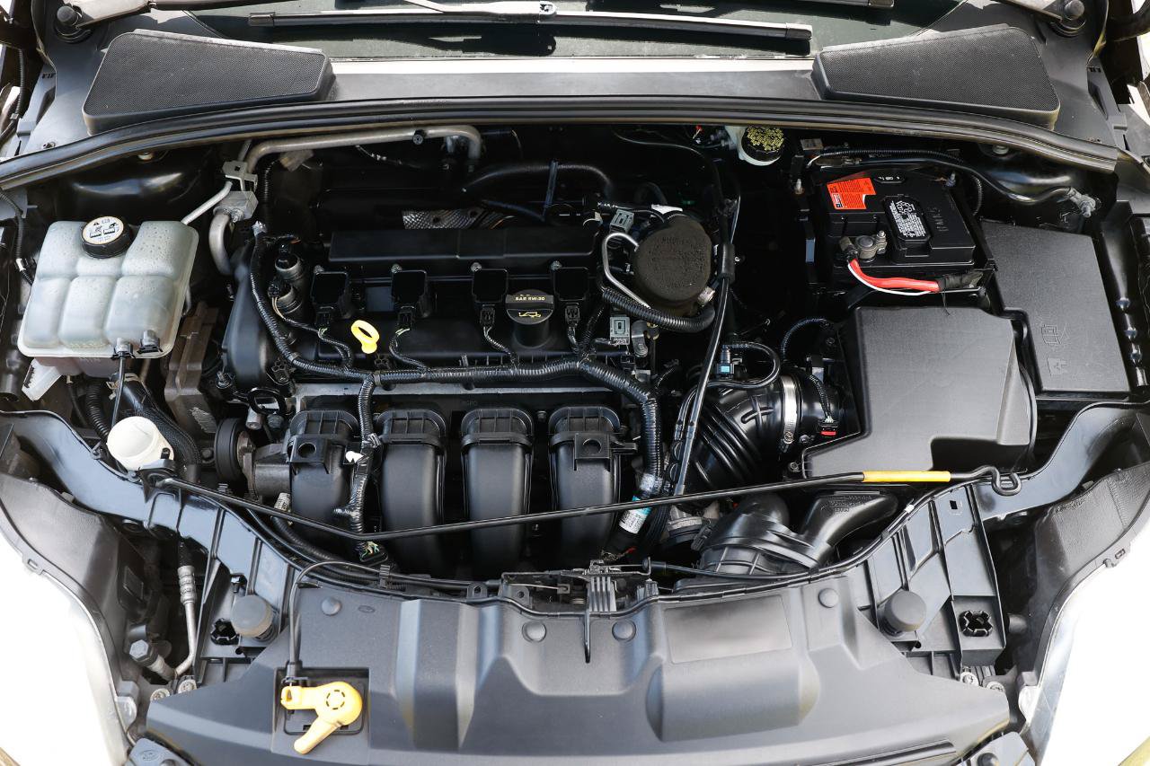 Used 2012 Ford Focus SE FWD image 20
