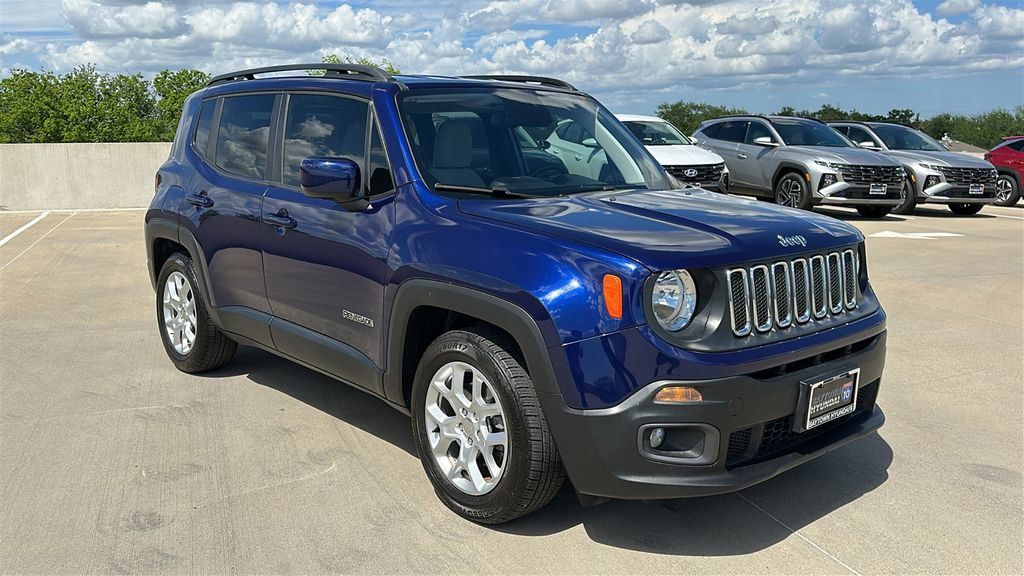 Used 2018 Jeep Renegade Latitude w/ Popular Equipment Group image 14