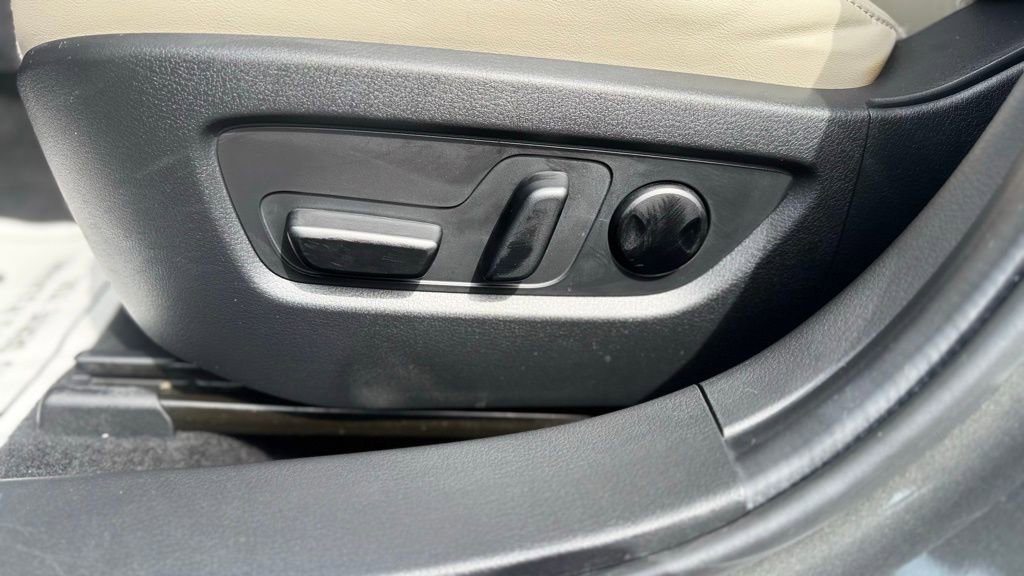 Used 2021 MAZDA CX-30 AWD 2.5 Turbo S image 17