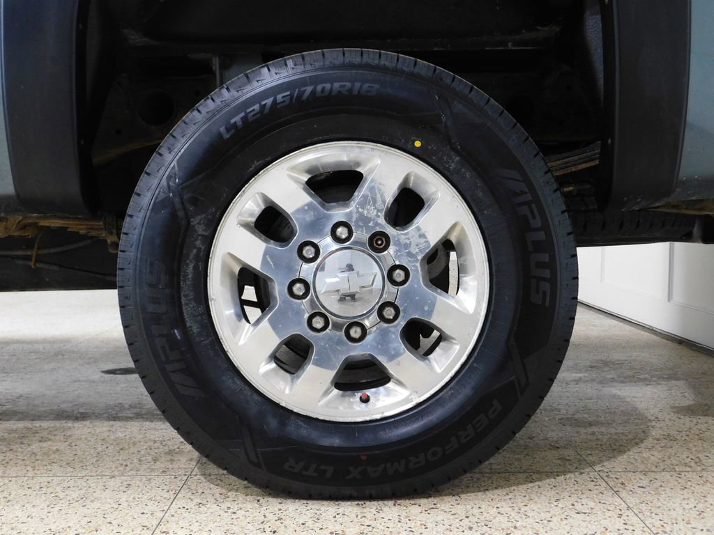 Used 2011 Chevrolet Silverado 2500 LT w/ Interior Plus Package AWD/4WD image 92