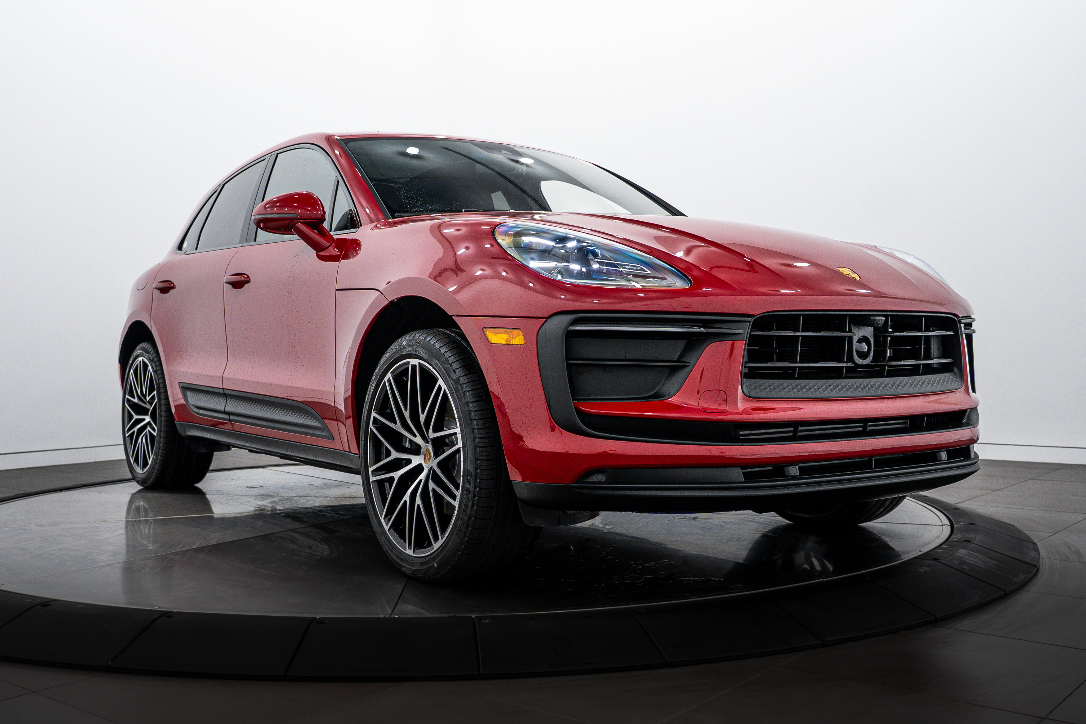 New 2026 Porsche Macan image 9