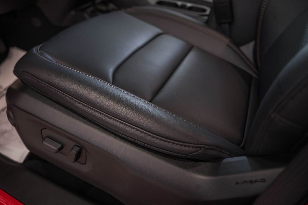 New 2026 Jeep Wrangler Sahara image 34