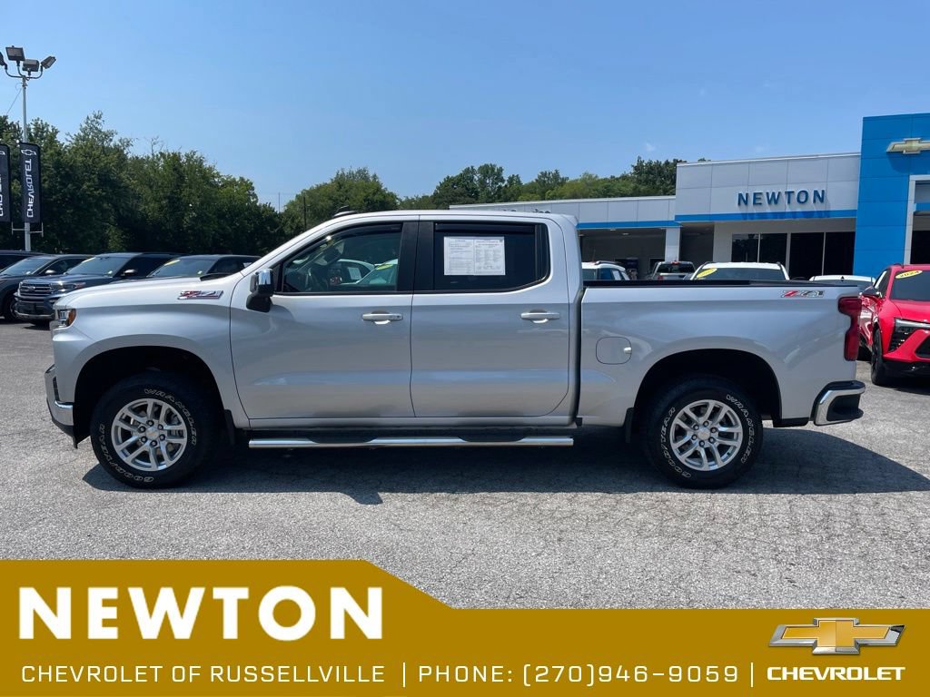 Used 2021 Chevrolet Silverado 1500 LT AWD/4WD image 37