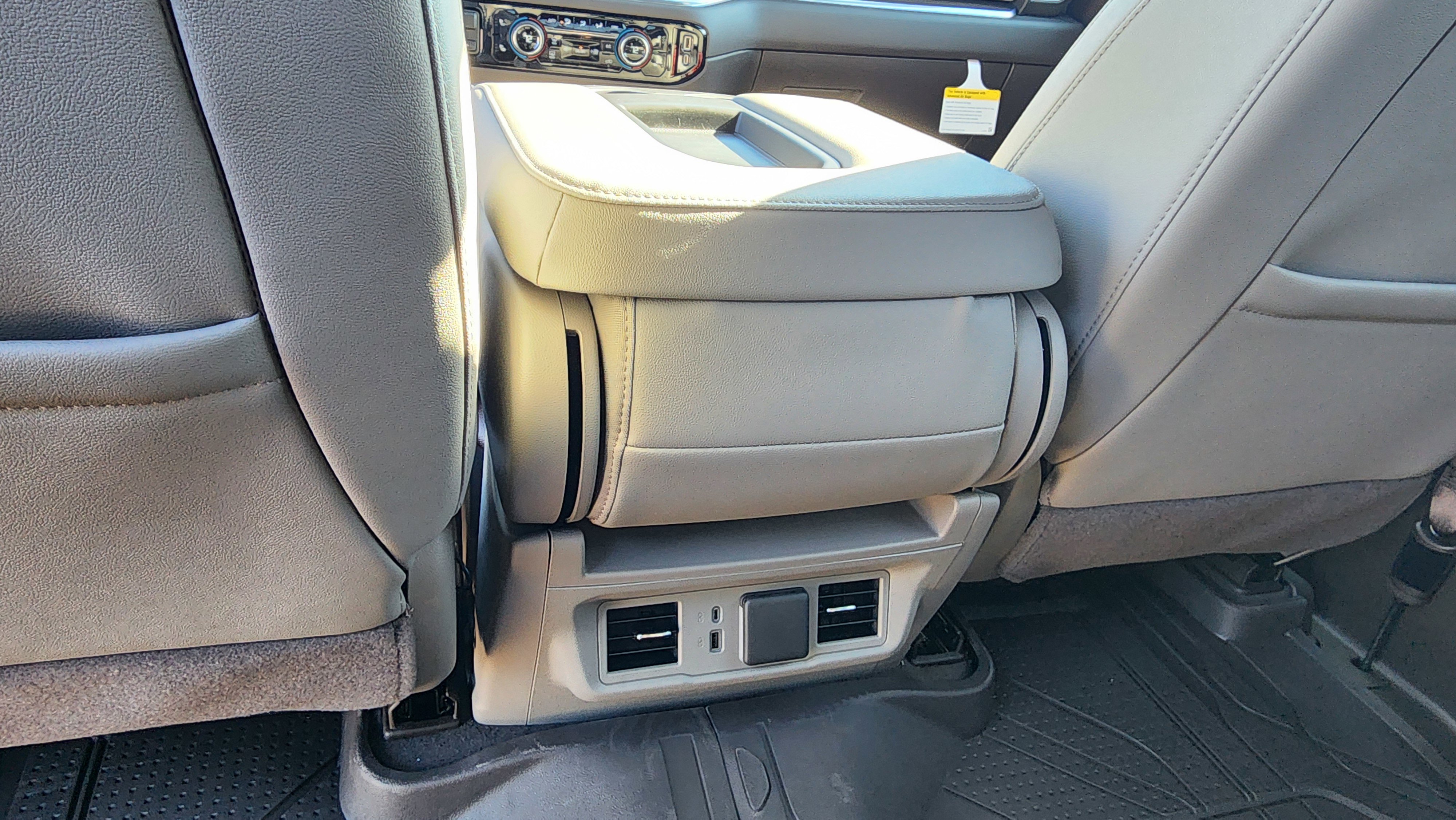 New 2026 Chevrolet Silverado 1500 LT w/ Leather Package image 21