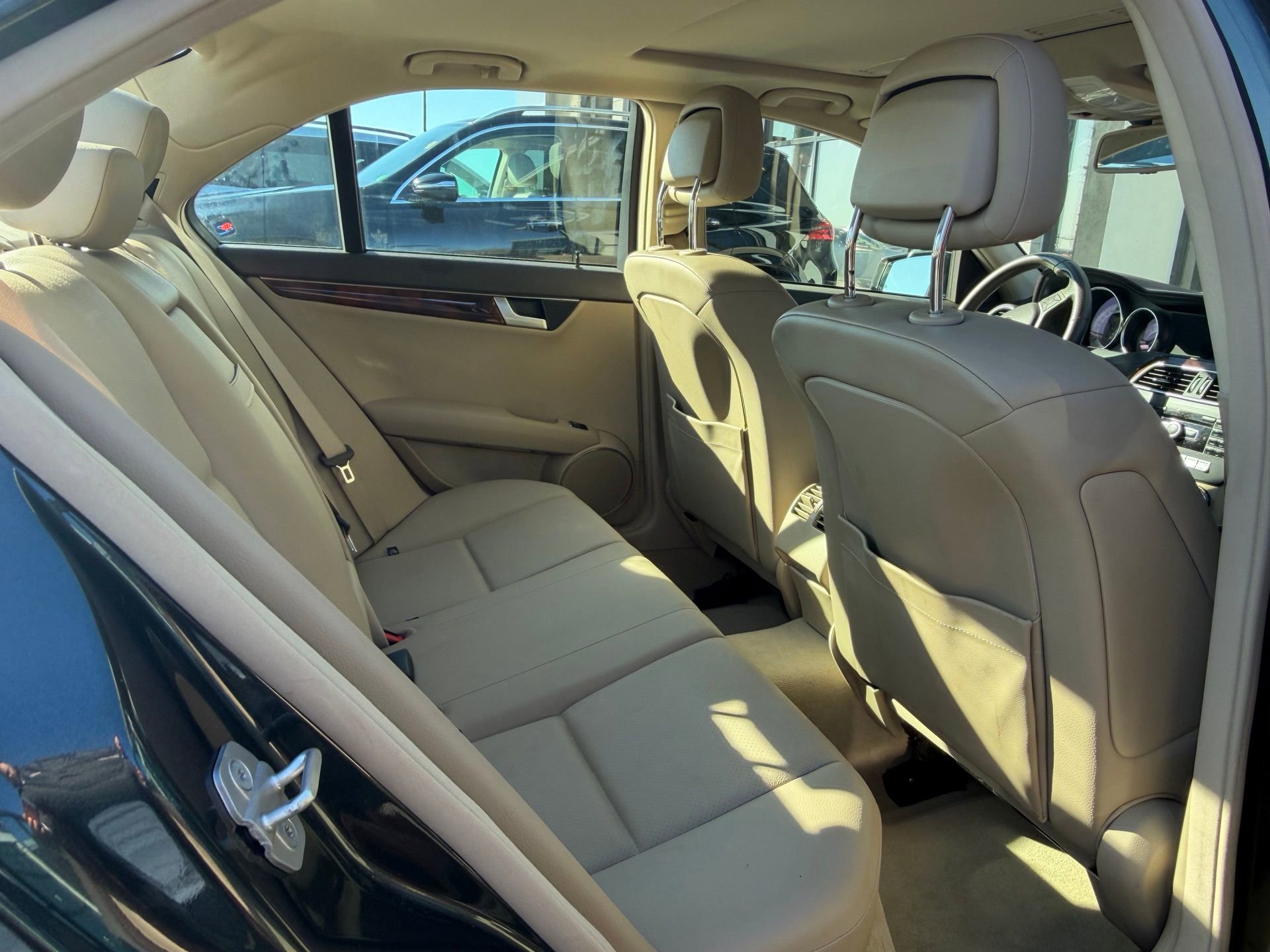 Used 2012 Mercedes-Benz C 300 4MATIC Sedan image 10