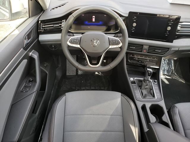 New 2026 Volkswagen Jetta SE image 10