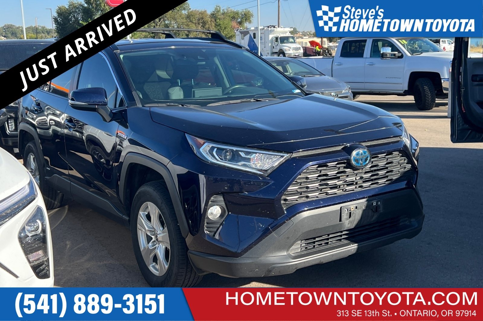 Used 2021 Toyota RAV4 XLE w/ XLE Grade Weather Package
