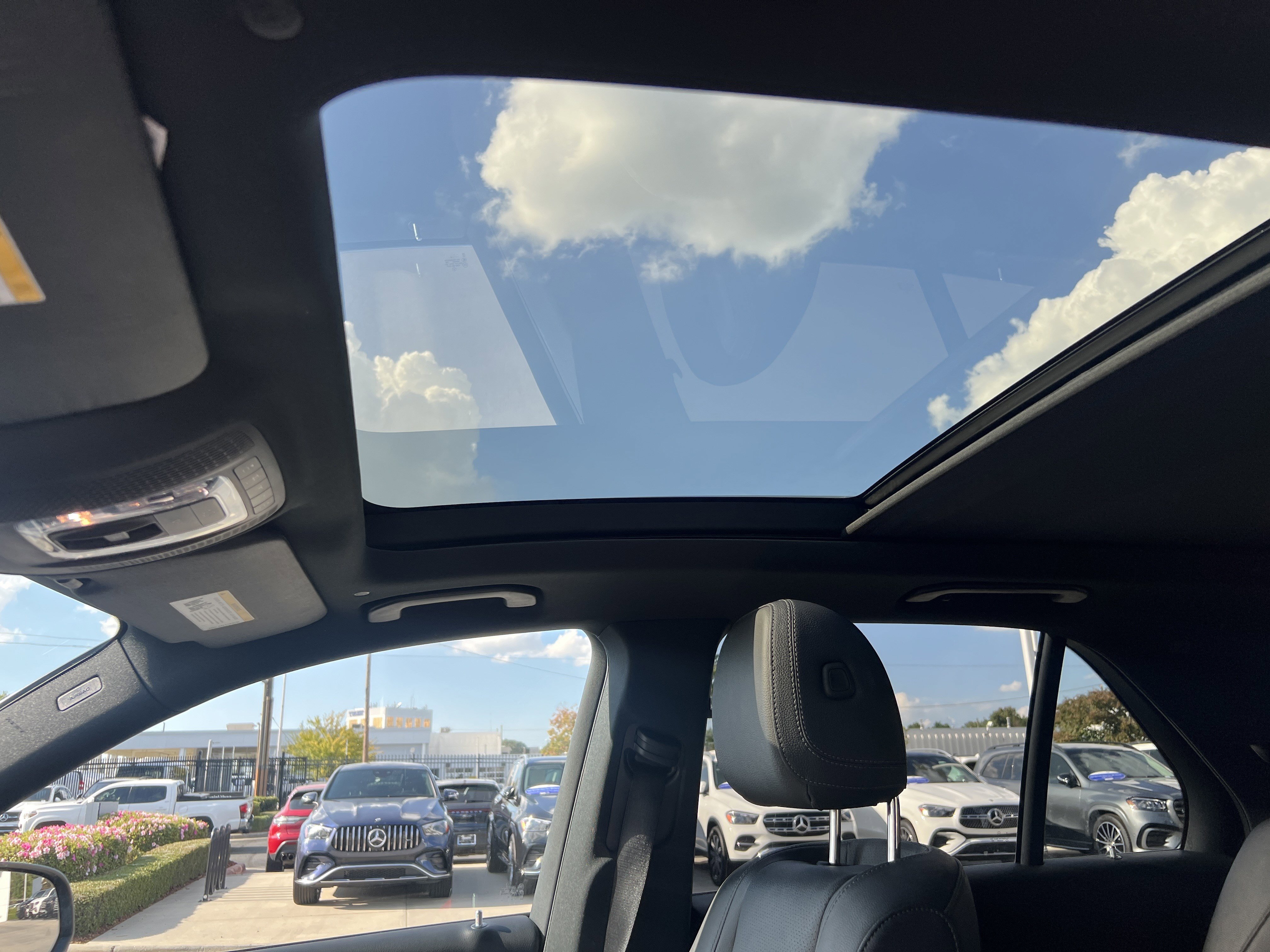 Certified 2022 Mercedes-Benz GLE 350 4MATIC image 28