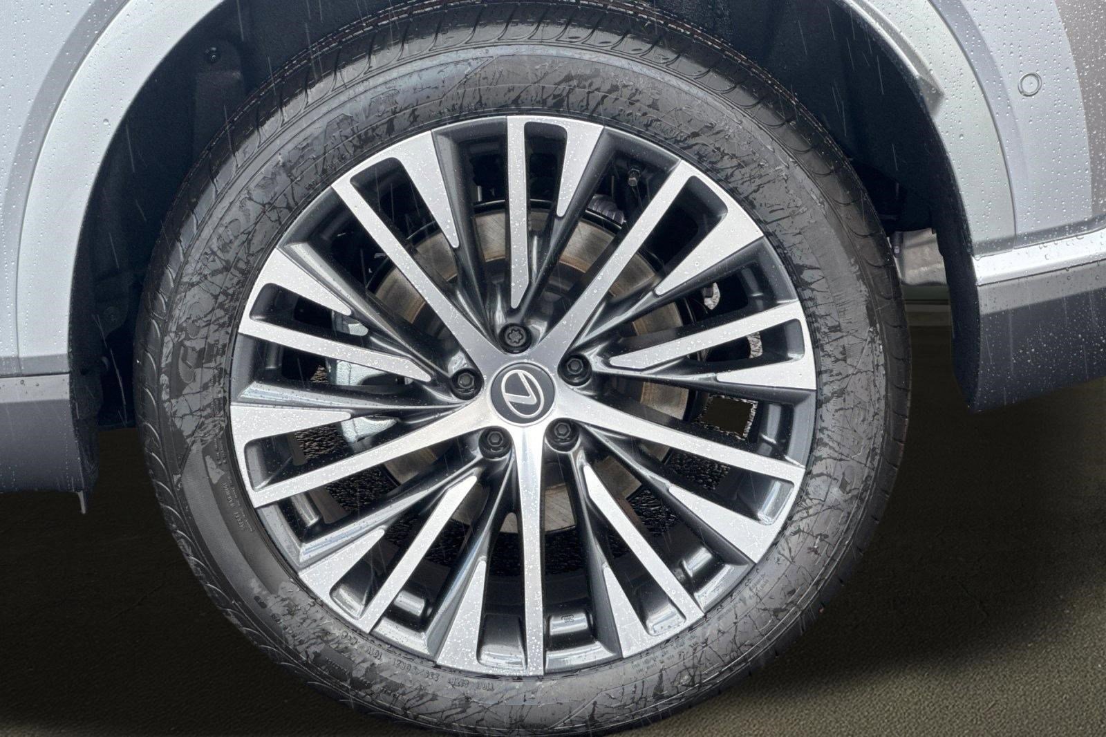 New 2026 Lexus RX 350 AWD image 12