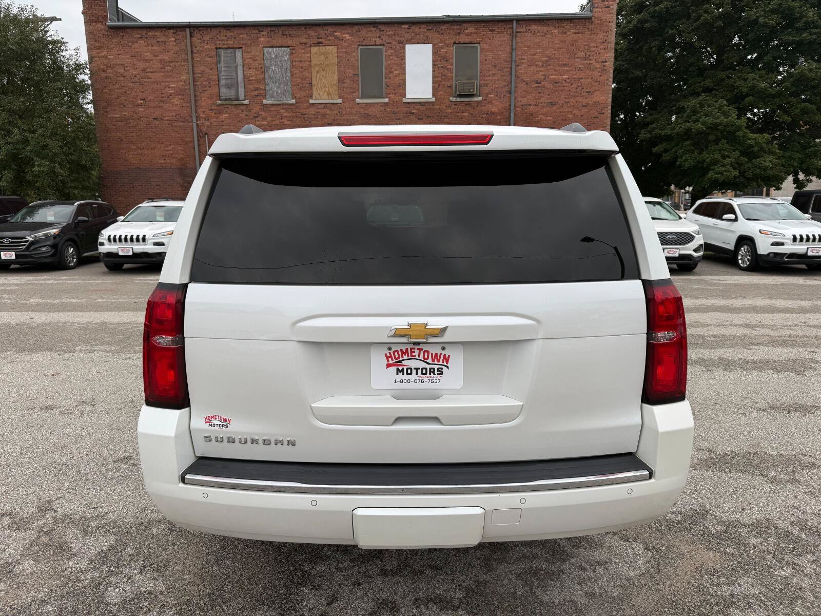 Used 2016 Chevrolet Suburban LTZ AWD/4WD image 6