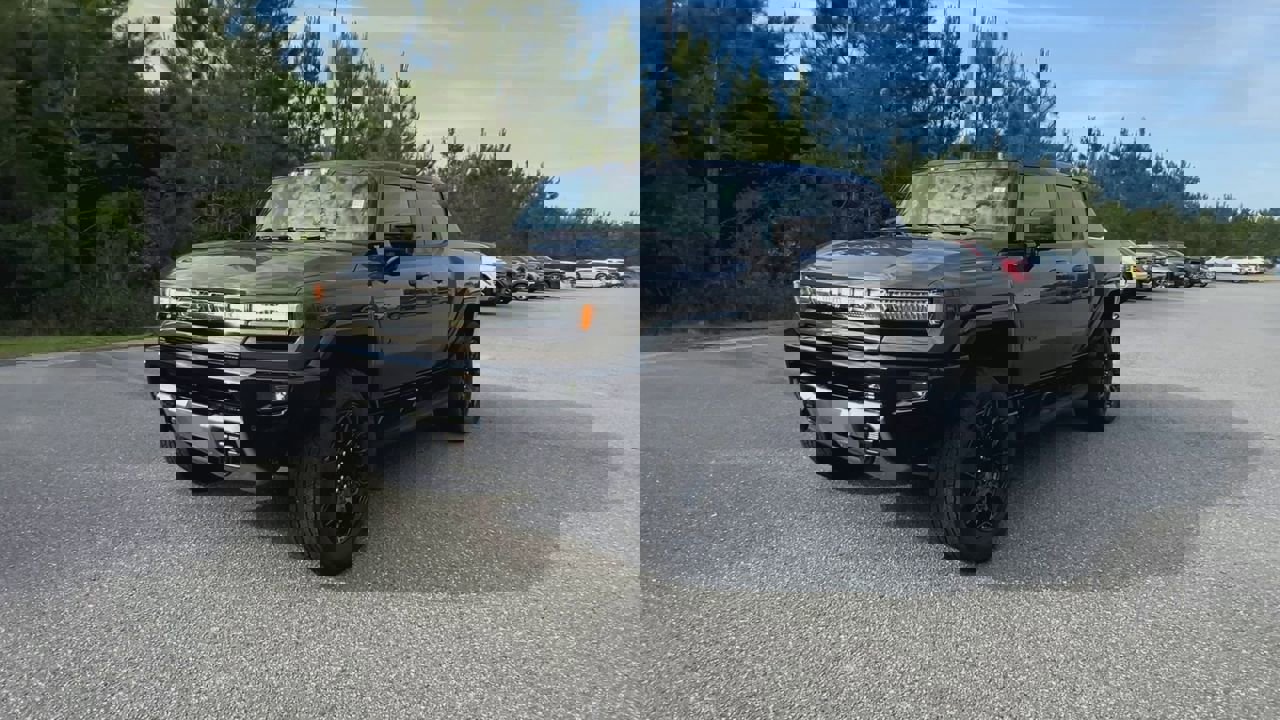 New 2025 GMC Hummer EV 3X w/ LPO, Dark Essentials Package image 38