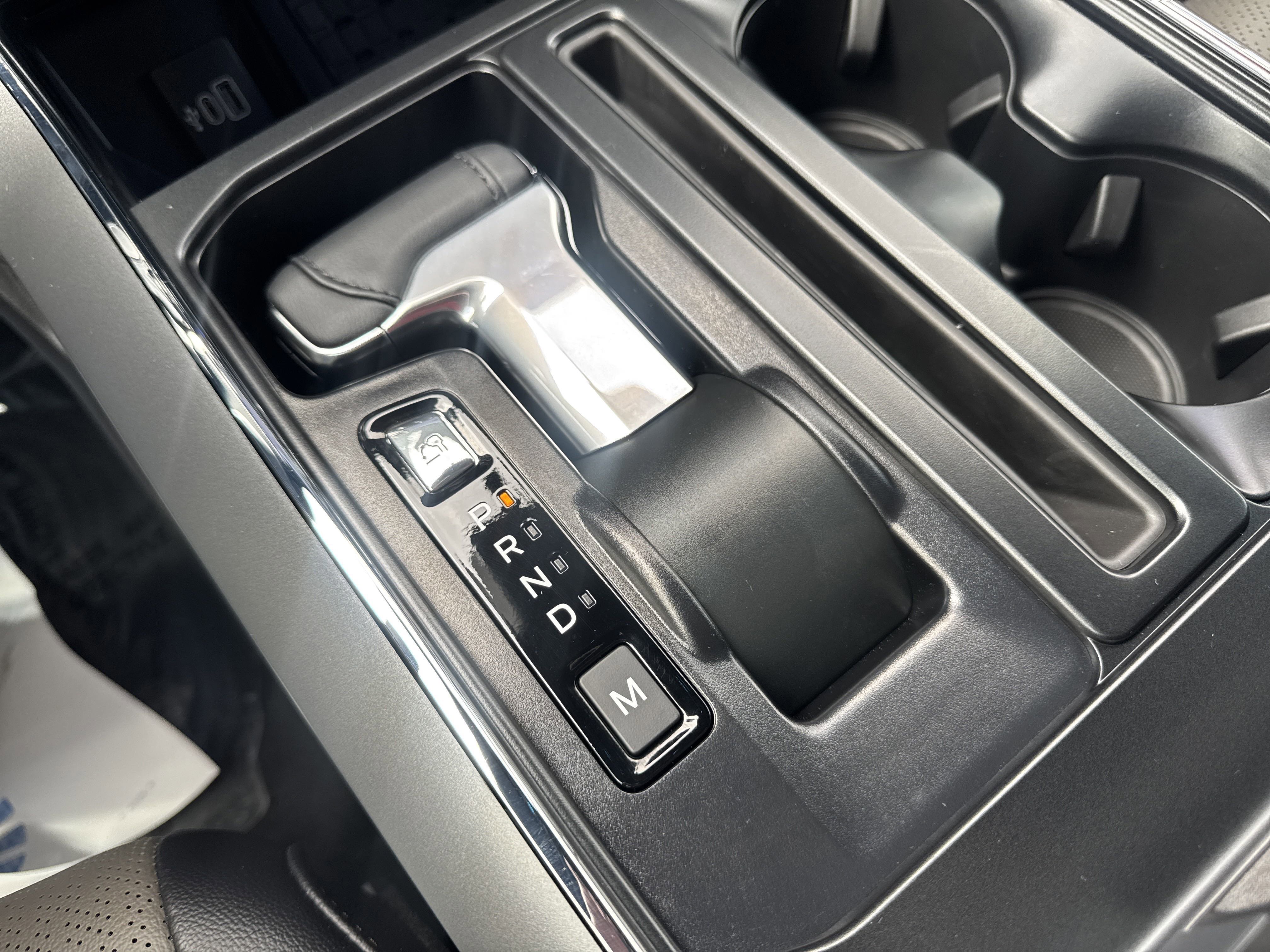 New 2025 Ford F150 Lariat w/ Equipment Group 502A High image 40