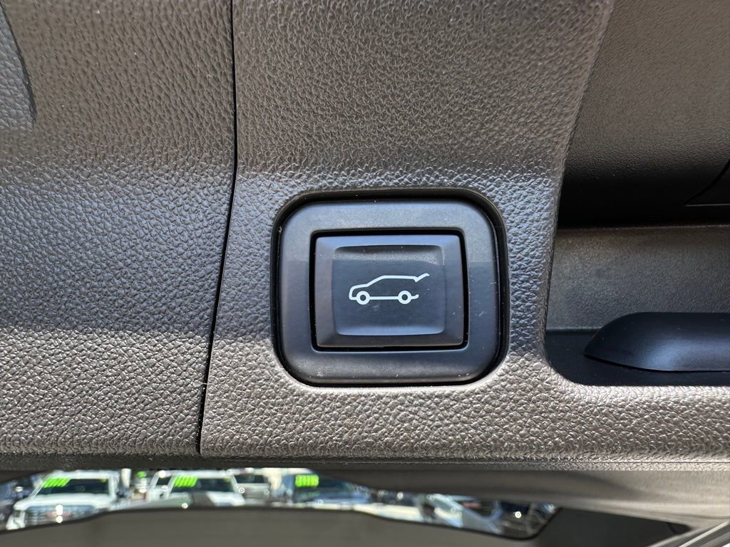 Used 2022 GMC Acadia SLE AWD/4WD image 33