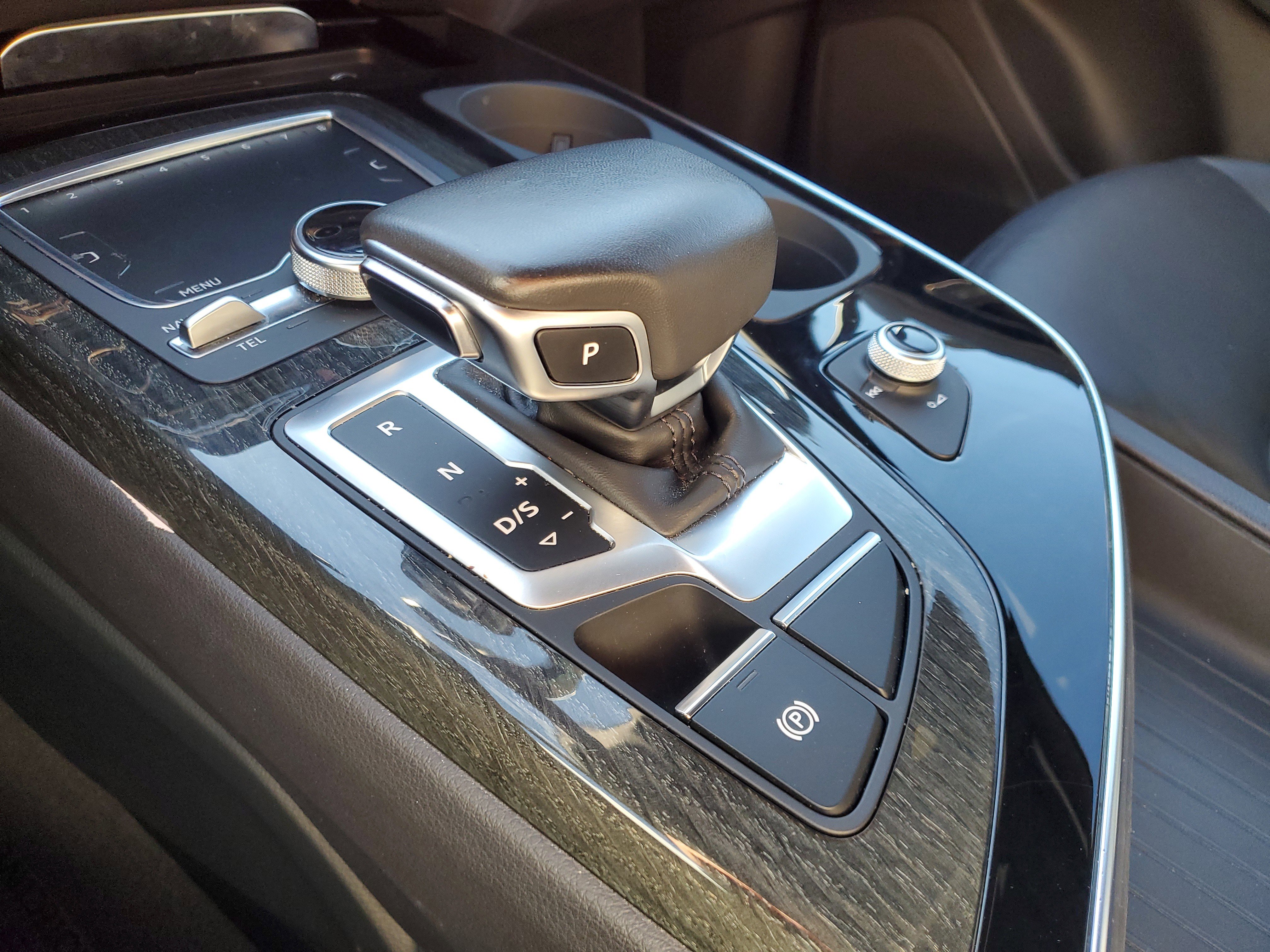 Used 2019 Audi Q7 3.0T Premium image 30