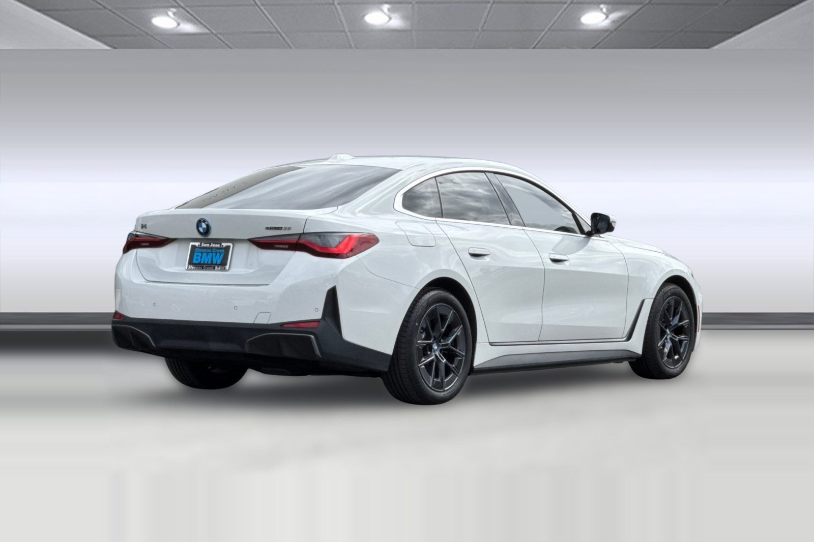 Certified 2023 BMW i4 eDrive35 w/ Premium Package RWD image 8