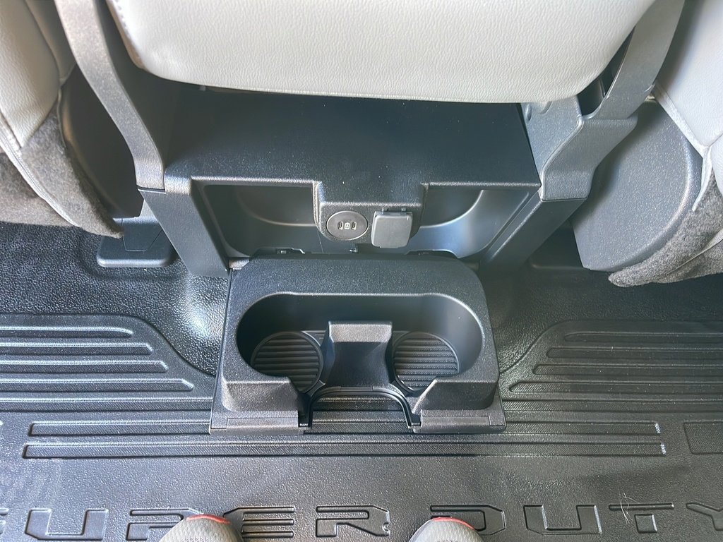 New 2026 Ford F550 4x4 Crew Cab image 33