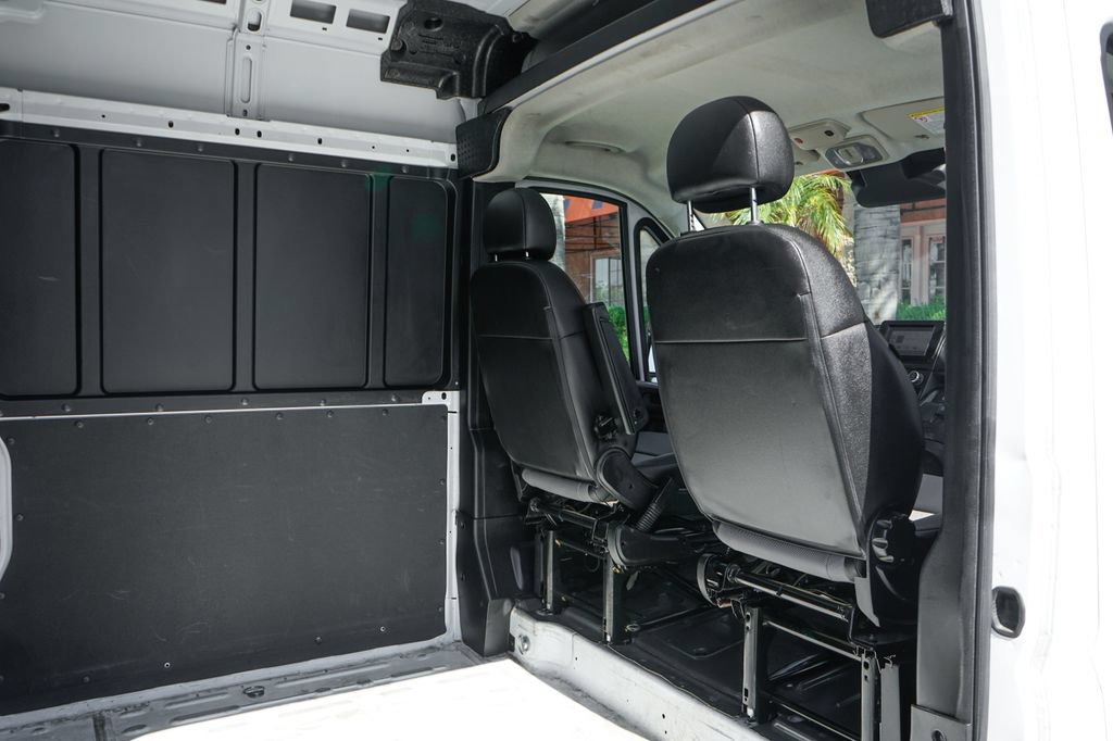 Used 2025 RAM ProMaster 2500 w/ Convenience Group FWD image 13