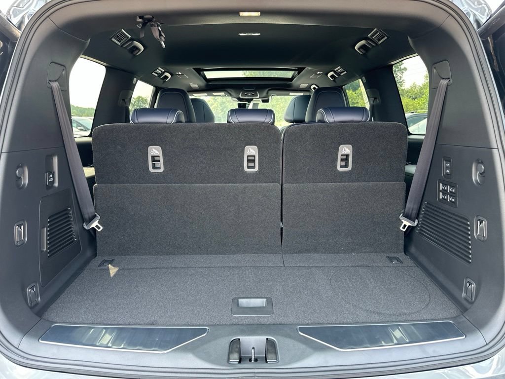 New 2027 INFINITI QX80 Sensory AWD/4WD image 27