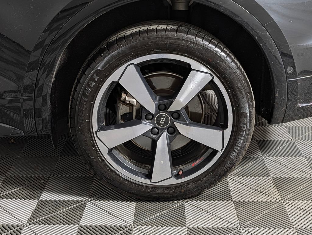 Used 2023 Audi Q5 2.0T Prestige image 12