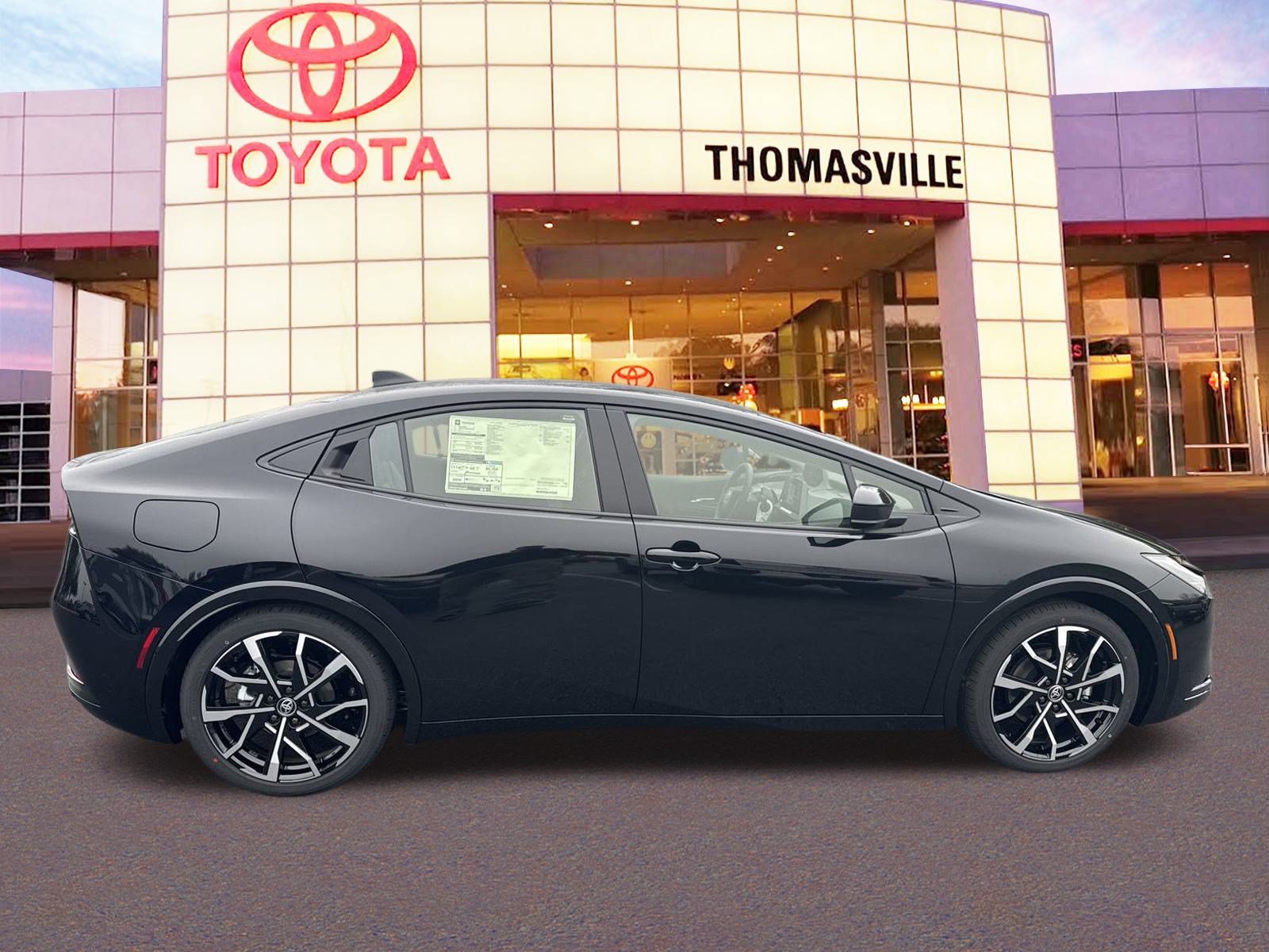 New 2024 Toyota Prius Prime FWD image 4