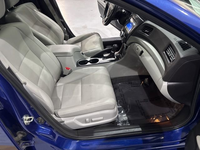 Used 2016 Acura ILX FWD image 39
