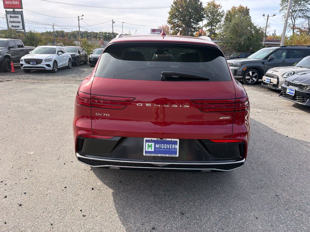 Used 2026 Genesis GV70 2.5T Select AWD/4WD image 7