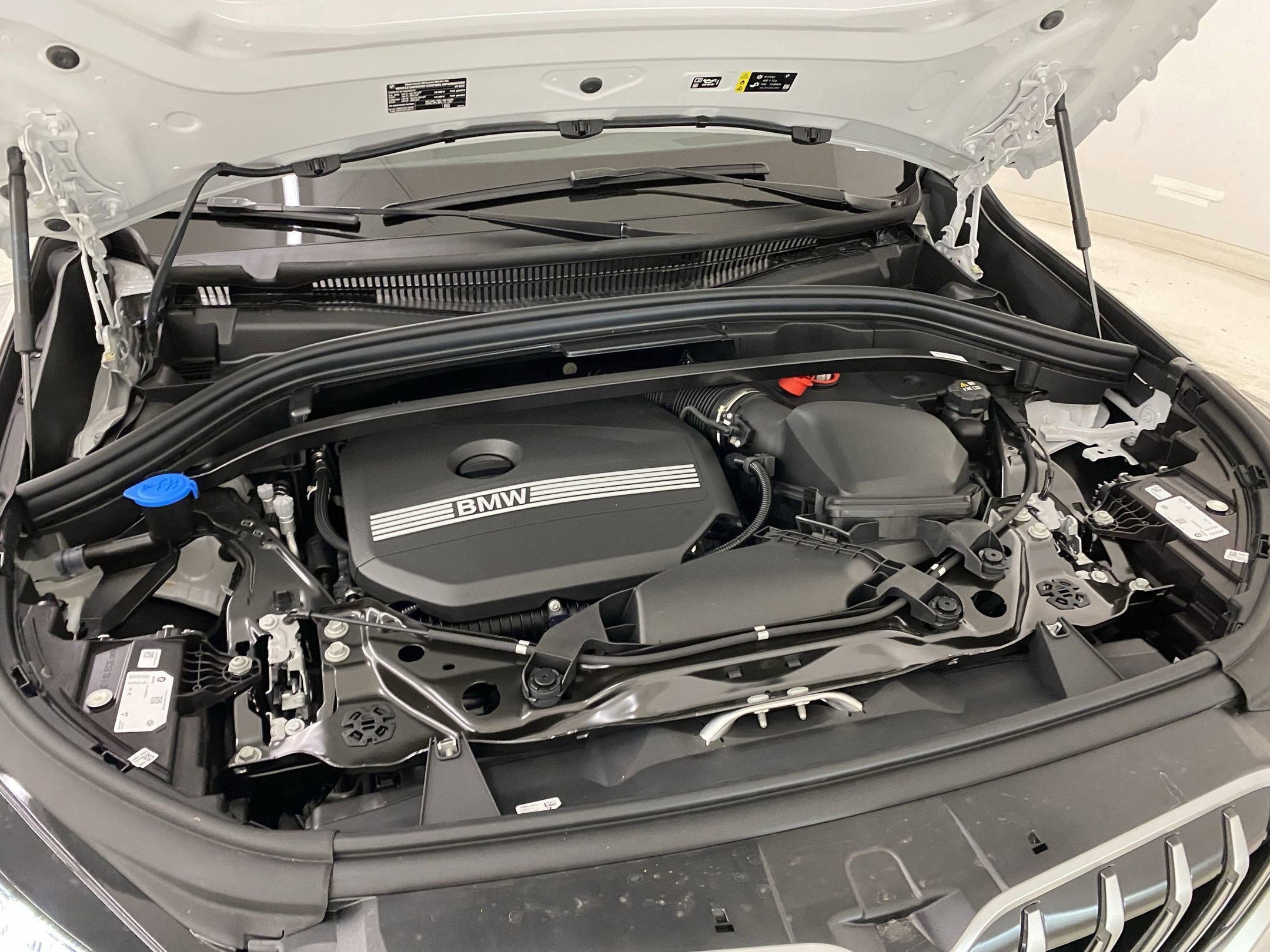 Used 2025 BMW X1 xDrive28i w/ Technology Package image 31