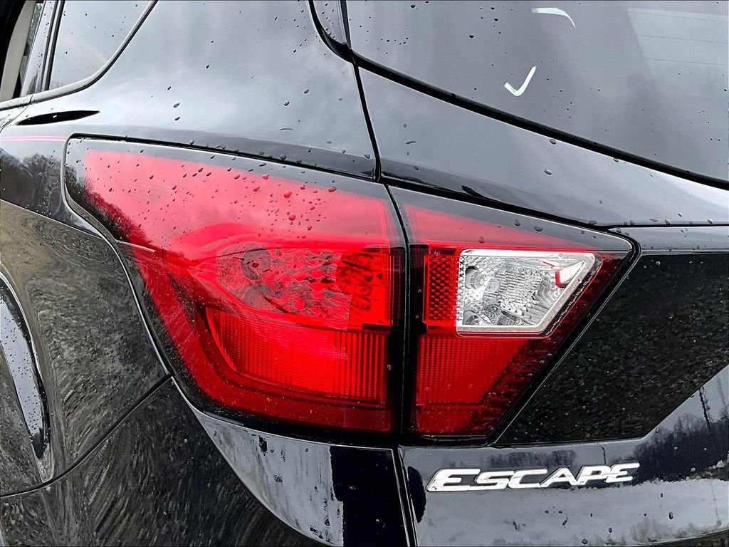 Used 2019 Ford Escape SEL image 28