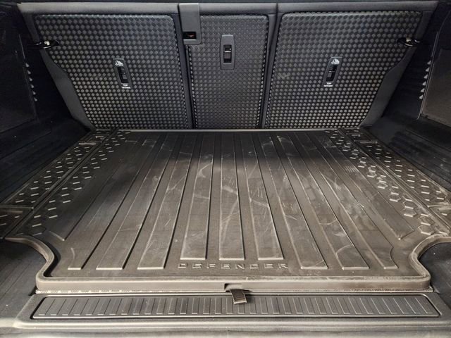 New 2026 Land Rover Defender 110 X image 33