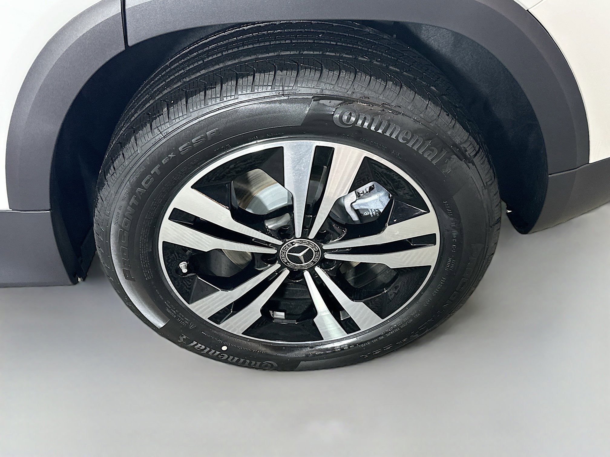 New 2026 Mercedes-Benz GLB 250 4MATIC image 32